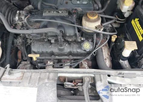 2003 Dodge Caravan Se from USA, damaged, VIN 1D4GP25R43B235297